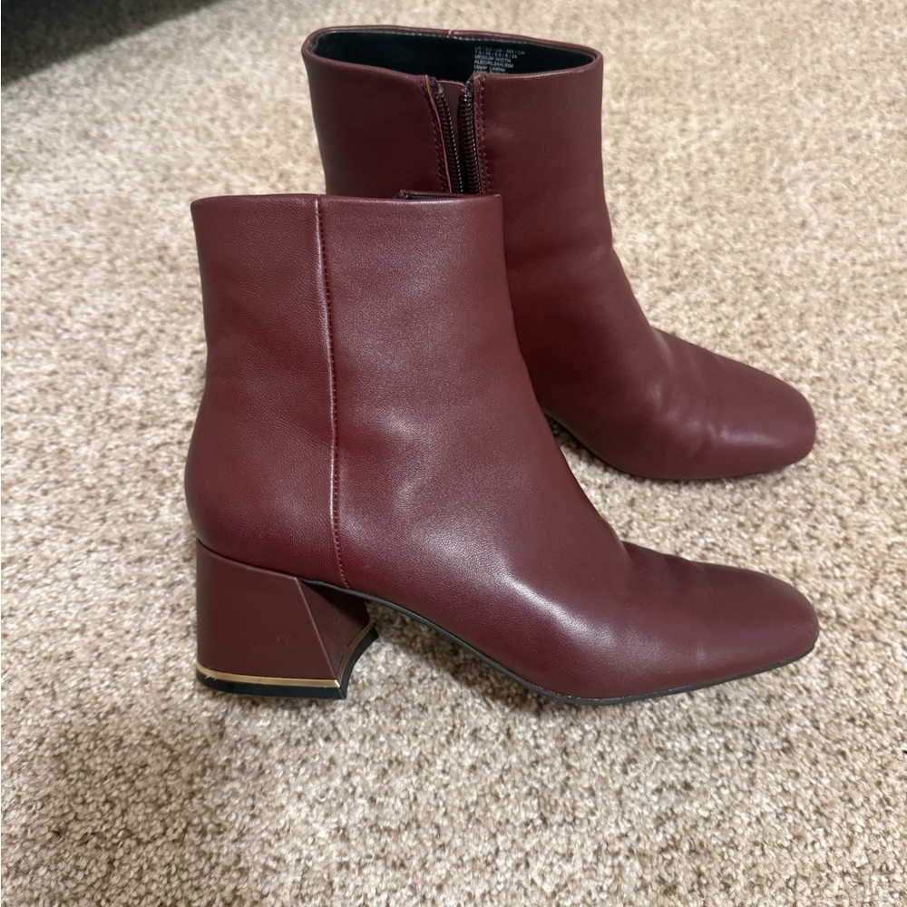 Kenneth Cole Burgundy Leather Heeled Boots